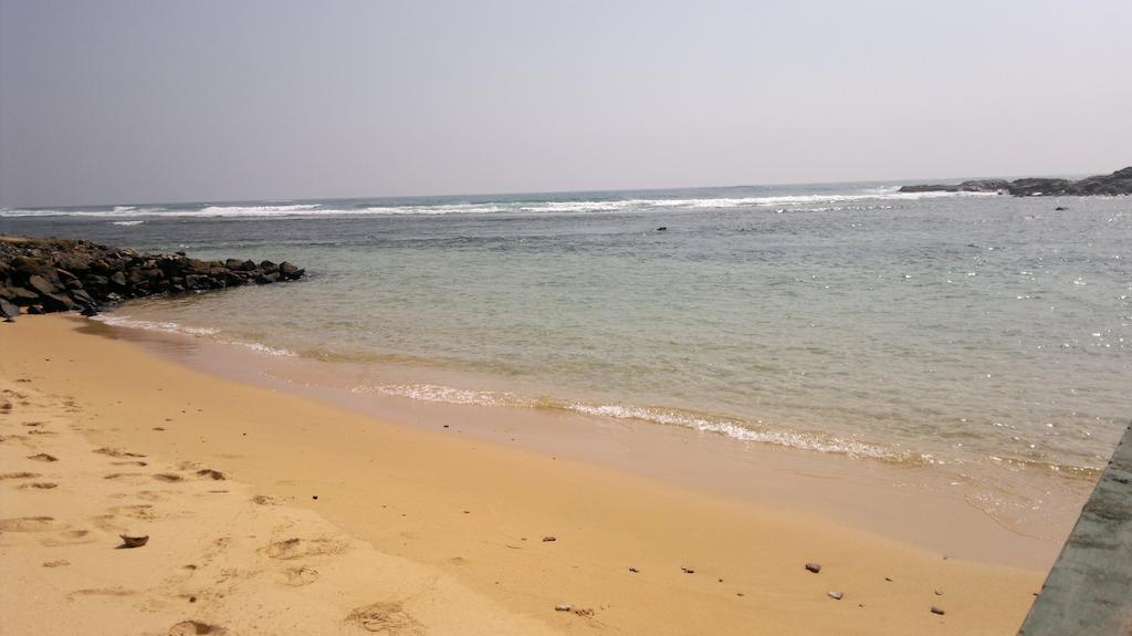 Miltons Beach Resort 乌纳瓦图纳 外观 照片