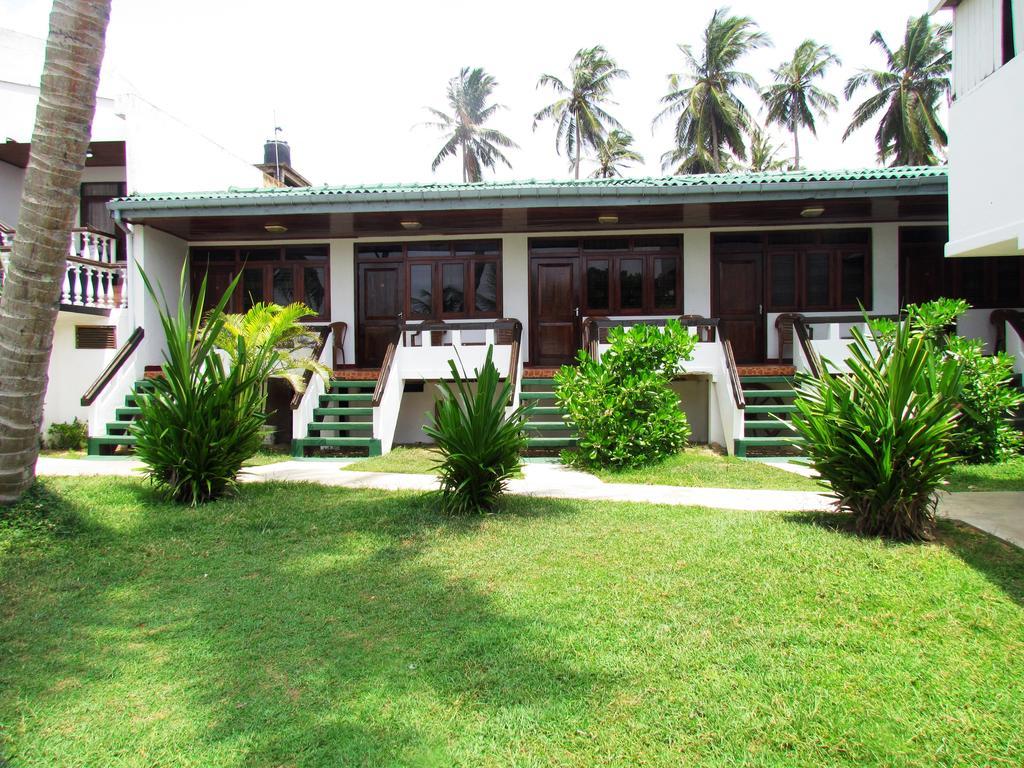 Miltons Beach Resort 乌纳瓦图纳 外观 照片